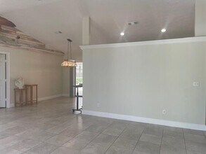 618 SE Streamlet Ave in Port St. Lucie, FL - Building Photo - Building Photo