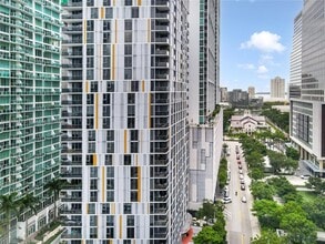 31 SE 6th St, Unit 1708 in Miami, FL - Building Photo - Building Photo