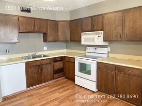 3500 Huntington Ave in Lincoln, NE - Building Photo - Building Photo