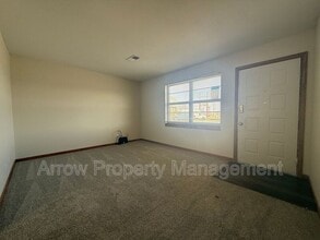 1338 S Jackson St in Junction City, KS - Building Photo - Building Photo