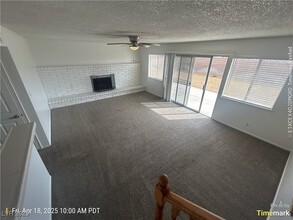 1416 Kirby Dr in Las Vegas, NV - Foto de edificio - Building Photo