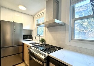 432 2nd St in Jersey City, NJ - Building Photo - Building Photo