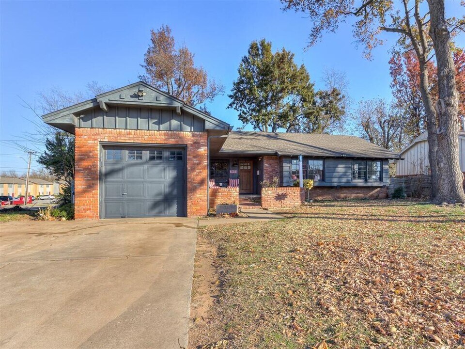 2604 N Towry Dr in Midwest City, OK - Building Photo