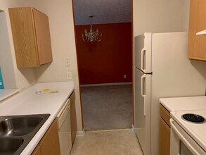 3237 Fairington Dr in Stonecrest, GA - Building Photo - Building Photo