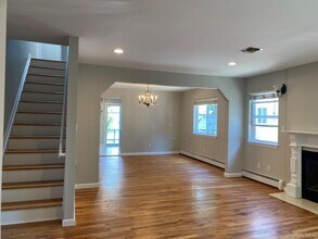 148 Jefferson Ave in Mineola, NY - Building Photo - Building Photo