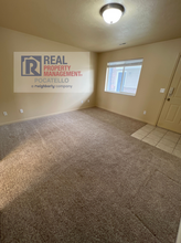 414 Pheasant Ridge Dr in Pocatello, ID - Building Photo - Building Photo