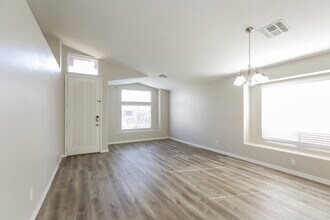 1105 E Blackhawk Dr in Phoenix, AZ - Building Photo - Building Photo