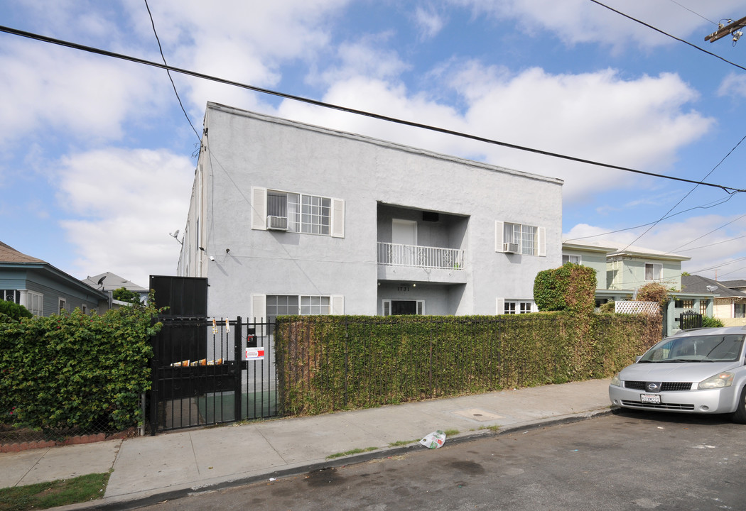 1731 Menlo Ave in Los Angeles, CA - Building Photo