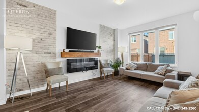 507 Bellflower Crt in Milton, ON - Building Photo - Building Photo