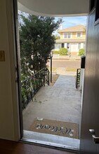 306 14th Ave NE, Unit Unit 1 in St. Petersburg, FL - Building Photo - Building Photo