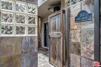 164 63rd Ave in Los Angeles, CA - Building Photo - Building Photo