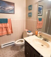 3 Eastport Ct in Red Bank, NJ - Building Photo - Building Photo