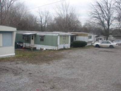 155 Morgan St in Radcliff, KY - Building Photo