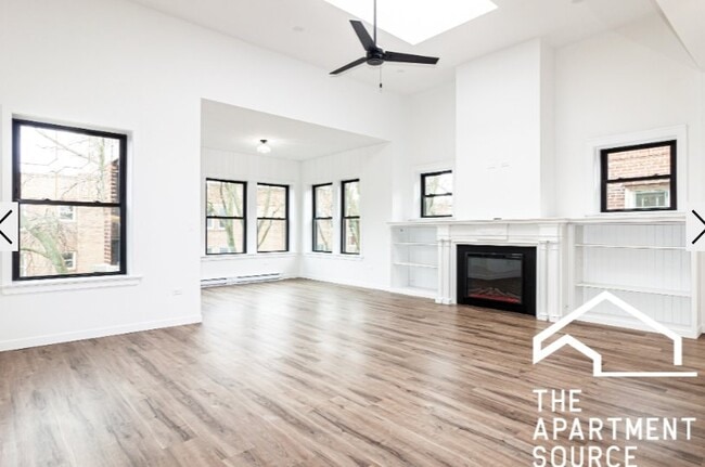 property at 1426 W Jonquil Terrace