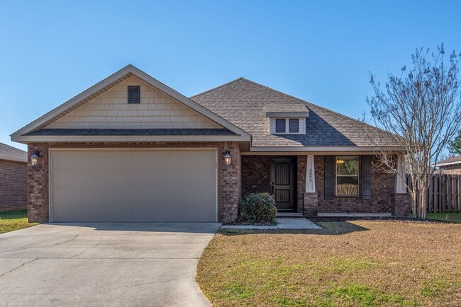 property at 5009 Makenna Cir