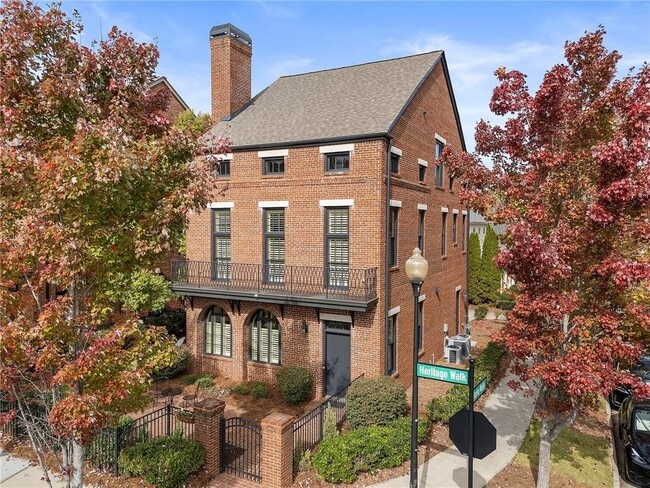 property at 1950 Heritage Walk