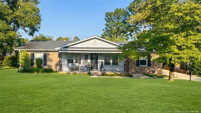 property at 1916 Paisley Ave