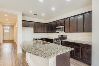 16605 Aventura Ave in Pflugerville, TX - Building Photo - Building Photo