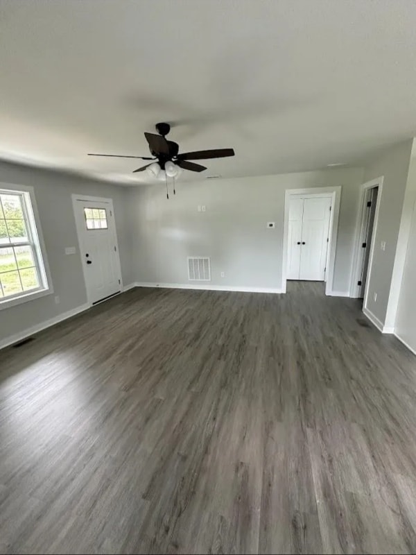 2165 Union Chapel Rd in Scottsville, KY - Building Photo - Building Photo