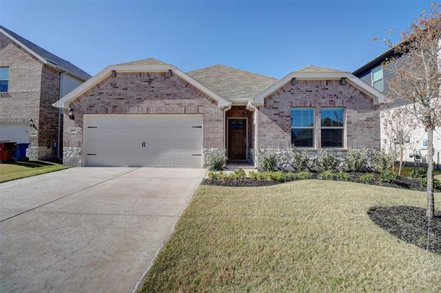 3410 Pat Mayse Dr in Farmersville, TX - Building Photo
