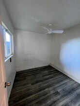 1073 Dundas St in Los Angeles, CA - Foto de edificio - Building Photo