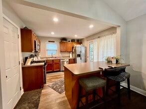 3S090 Sunset Dr in Warrenville, IL - Building Photo - Building Photo