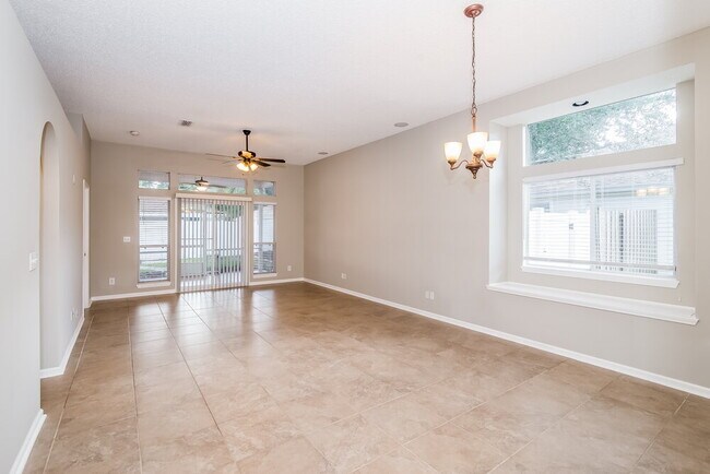 3338 Ayrshire St in Jacksonville, FL - Building Photo - Building Photo