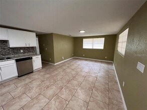 2460 Ave E SW in Winter Haven, FL - Building Photo - Building Photo