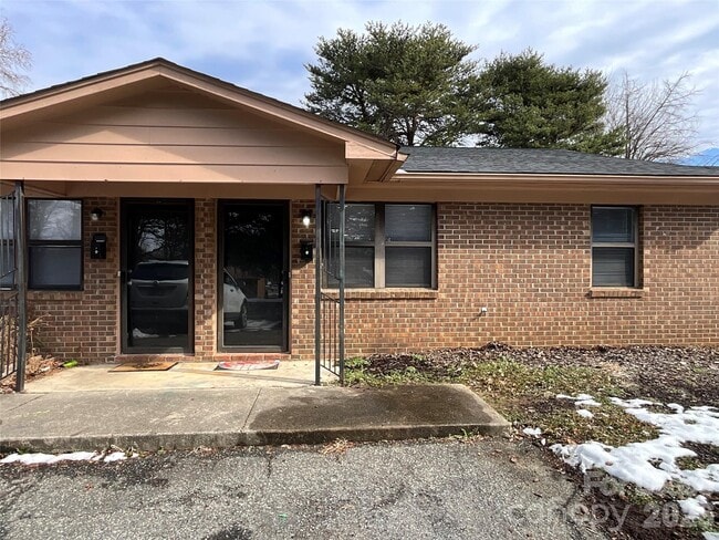 property at 201 Arthur Dr