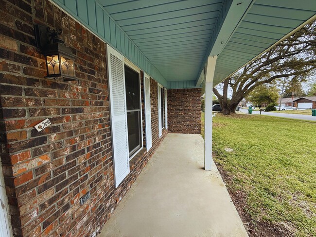 709 Osage Dr in Fort Walton Beach, FL - Building Photo - Building Photo