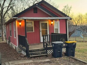 4613 NE 46th St in Kansas City, MO - Building Photo - Building Photo