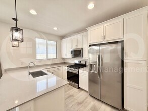3266 E Wild Dr in San Tan Valley, AZ - Building Photo - Building Photo