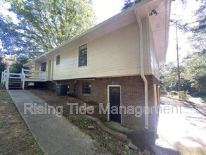 1133 3rd Plaza in Pleasant Grove, AL - Foto de edificio - Building Photo