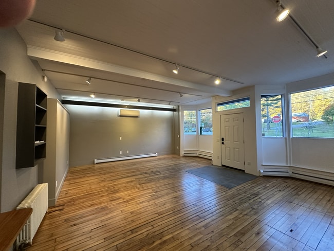 property at 21 Valley Lake Rd