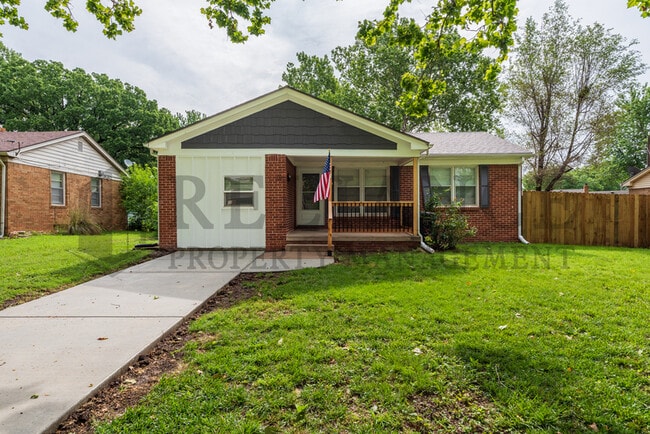 property at 1144 Prairie Park Rd