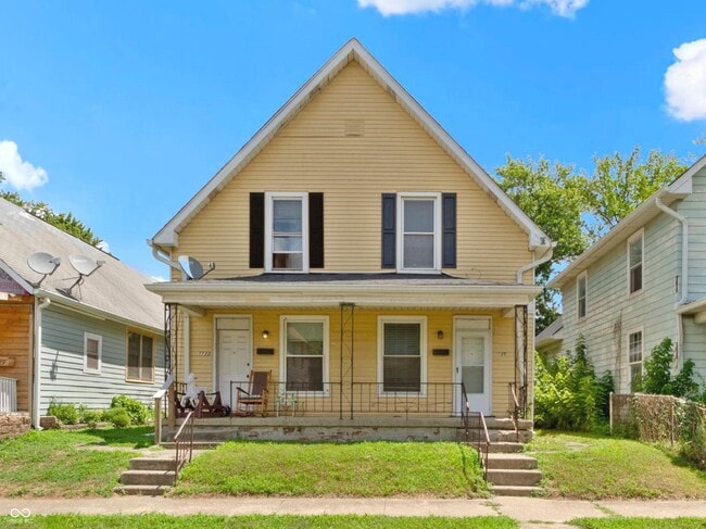 property at 1135 S Richland St