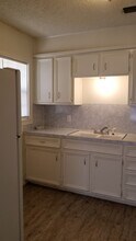 2210 28th St in Lubbock, TX - Building Photo - Building Photo