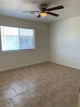 1617-1617 E Douglas Ave in Visalia, CA - Building Photo - Building Photo