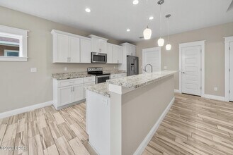 305 Evergreen St in Panama City Beach, FL - Building Photo - Building Photo