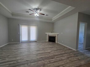 410 Michael's Ct in Junction City, KS - Building Photo - Building Photo