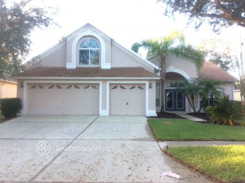 10237 Shadow Branch Dr in Tampa, FL - Building Photo