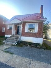 905 College Ave in Bluefield, WV - Building Photo - Building Photo
