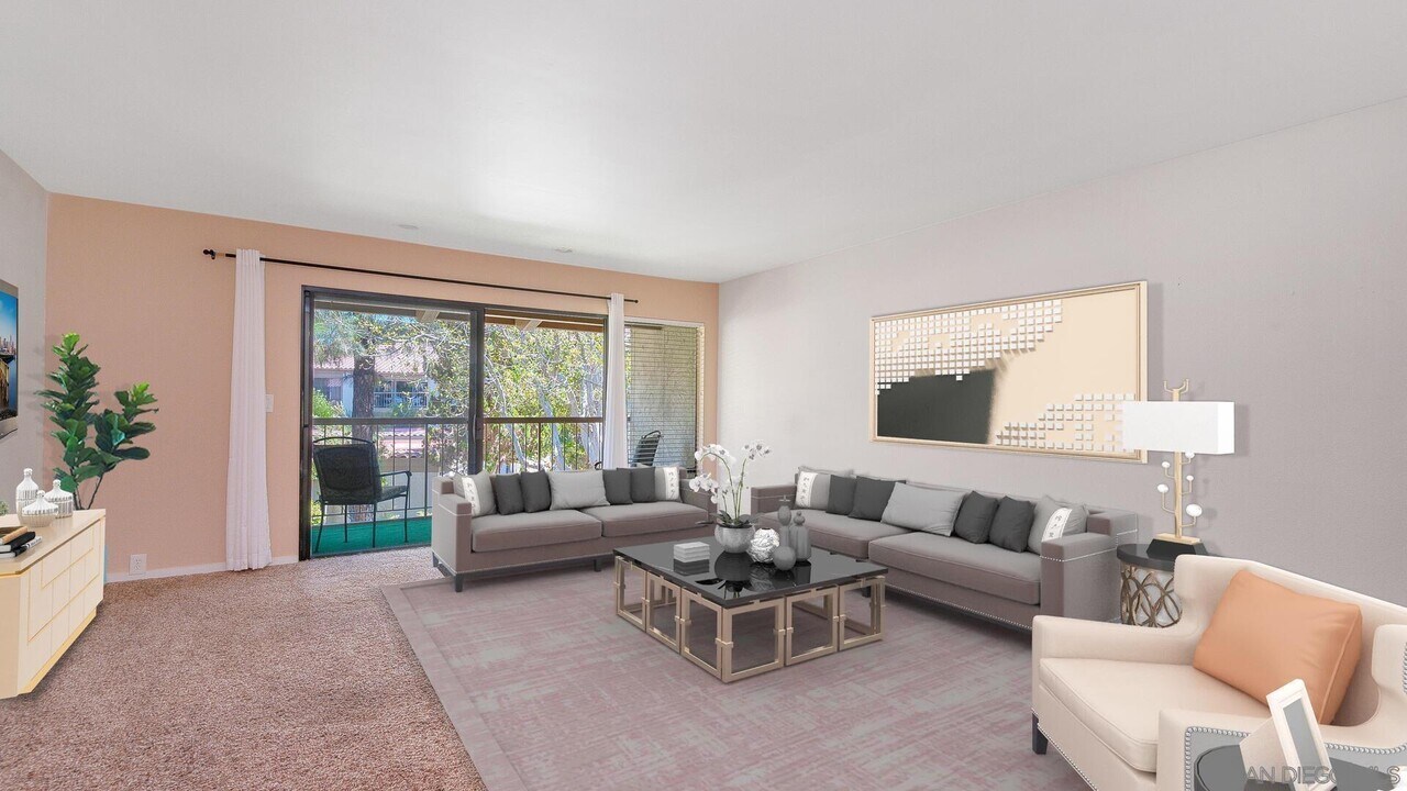 12515 Oaks N Dr in San Diego, CA - Building Photo