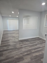 8000 NE Hwy 99 in Vancouver, WA - Building Photo - Building Photo