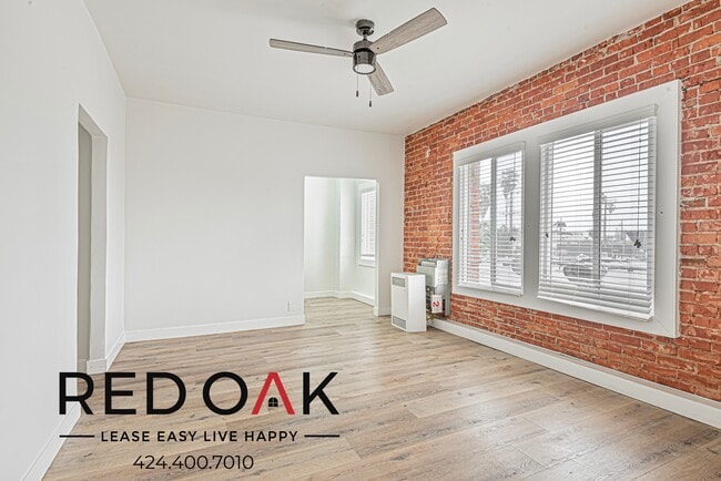 property at 516 N Harvard Blvd