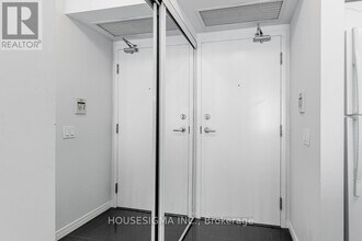 28-928 Harrison Garden Blvd in Toronto, ON - Building Photo - Building Photo