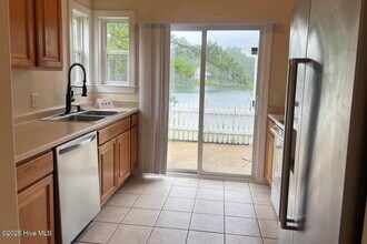 1032 Lake Norman Ln in Leland, NC - Building Photo - Building Photo