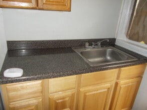 827 E Patapsco Ave in Baltimore, MD - Building Photo - Building Photo