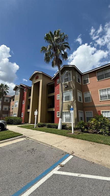 2212 Grand Cayman Ct in Kissimmee, FL - Building Photo - Building Photo