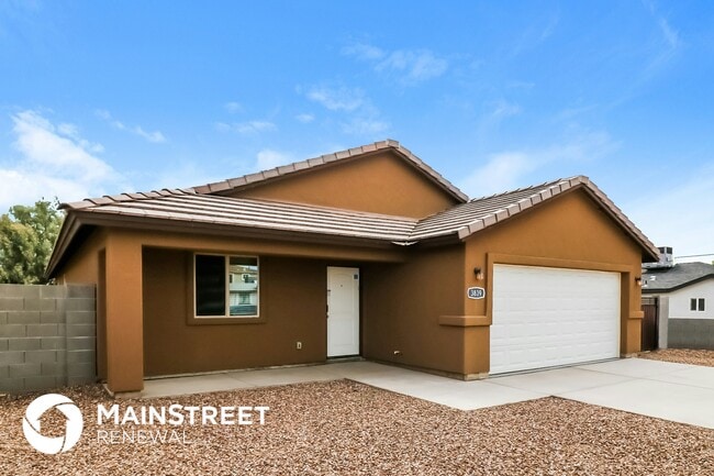 3839 S 26th St in Phoenix, AZ - Foto de edificio - Building Photo